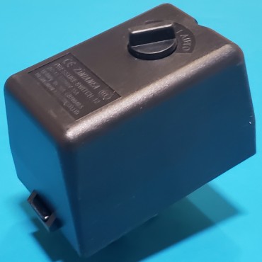 Автоматика компресора 220В 1 вихід круглий тумблер