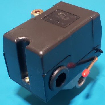 Автоматика компресора 220В 4 вихіда PRO важіль включення, та переднім під трубку