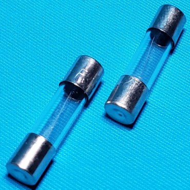 Запобіжник - скло (5 x 20 мм) 3 A Daier Запобіжник - скло (5 x 20 мм) 3 A Daier