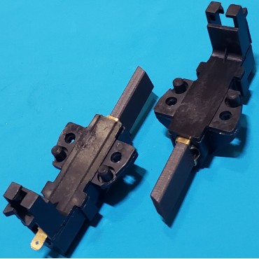 Щітки для пральної машини 5х13,5х39 Indesit/WHIRLPOOL з щіткотримачами оригінал 0196549 Італія