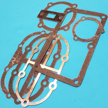 Комлект прокладок на компресор, між центрами - 72*72*145 мм (к-т 7 шт)