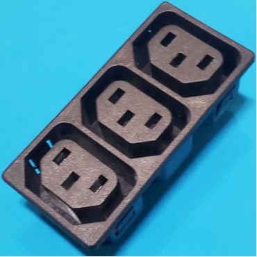 Роз`єм (гніздо) мережеве потрійне 3 контакти