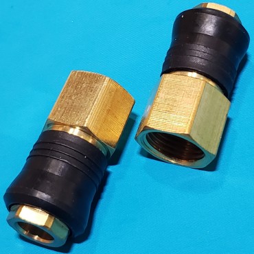 Швидкоз`ємне з`єднання з внутрішнім різьбленням 1/2, латунь Intertool PT-1816